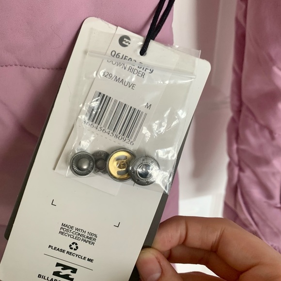 Ski/Snowboard Jacket and Pants - Picture 5 of 5